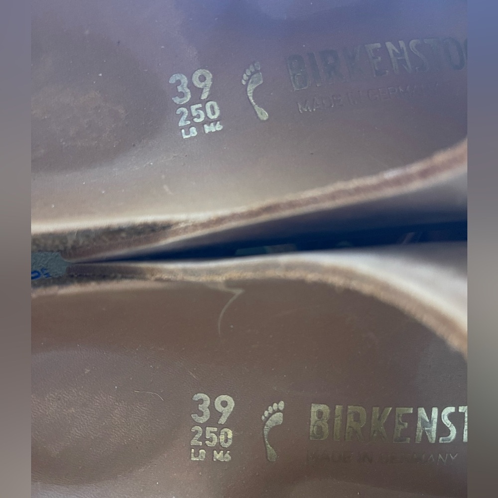 Birkenstock Arizona Cognac Color. Size 8-8.5 Women 
N17-11 - Picture 8 of 8